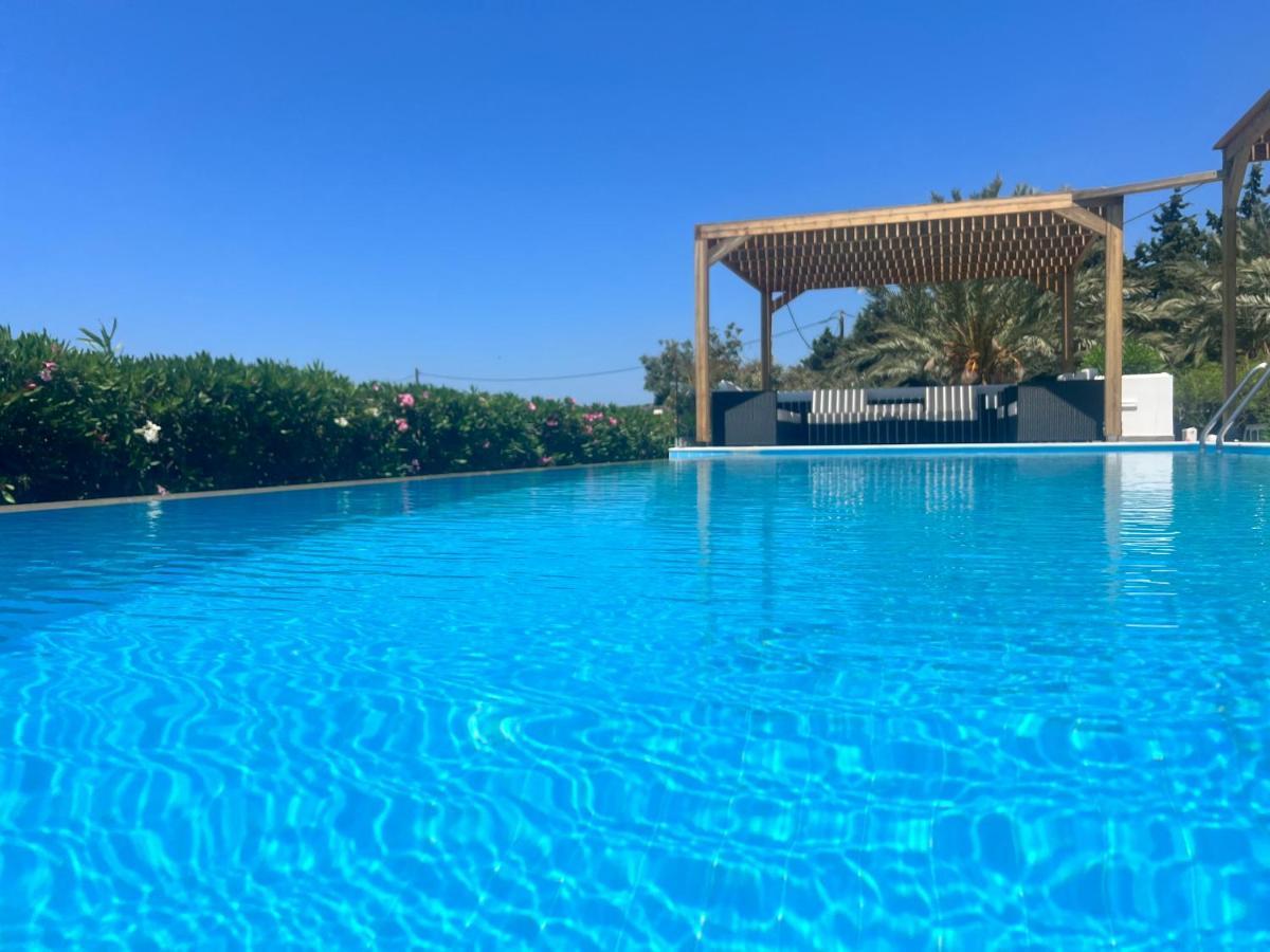 White Blue Villa Lakhania Extérieur photo