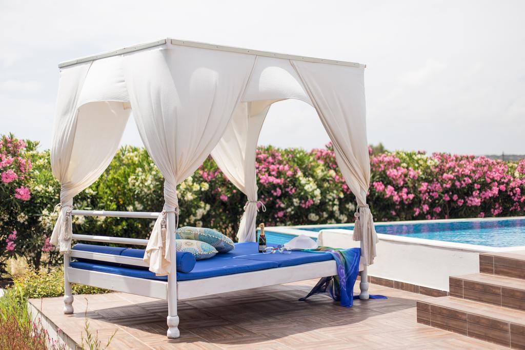 White Blue Villa Lakhania Extérieur photo
